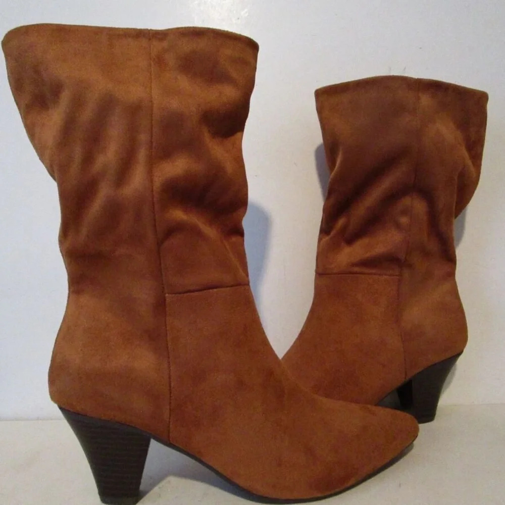 Sz 7 Women's Ada Dress Boots ankle- Universal Thread suede memory foam cognac